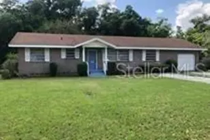 420 N Fairview Ave, Deland, FL 32724 - Photo 1