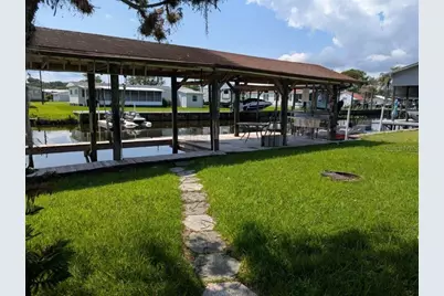 154 Moonlite Drive, Welaka, FL 32193 - Photo 1
