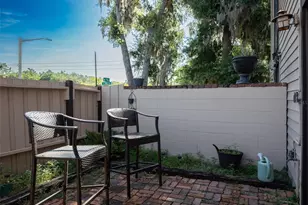 2446 NE 7th St, Ocala, FL 34470 - Photo 15