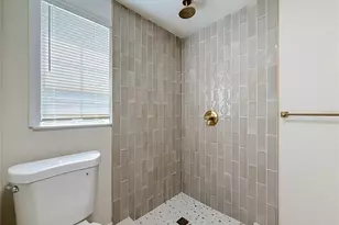 516 S Exeter St, Eustis, FL 32726 - Photo 45