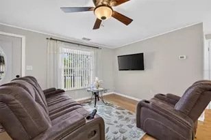 317 Brooklyn Ave, Orange City, FL 32763 - Photo 7
