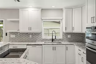 5780 Devon St, Port Orange, FL 32127 - Photo 9