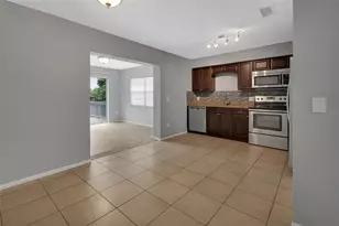 365 W Lansdowne Ave, Orange City, FL 32763 - Photo 9