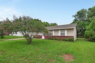 365 W Lansdowne Ave, Orange City, FL 32763 - Photo 3