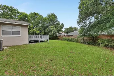 365 W Lansdowne Avenue, Orange City, FL 32763 - Photo 5