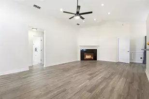 1238 Courtland Blvd, Deltona, FL 32738 - Photo 3