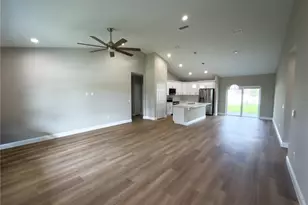 1592 E Normandy Blvd, Deltona, FL 32725 - Photo 11
