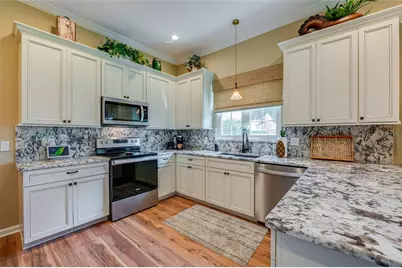 1259 Avenida De Las Casas, Lady Lake, FL 32159 - Photo 15