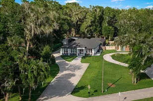 590 Lake Winnemissett Dr, Deland, FL 32724 - Photo 1