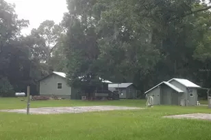 40841 Louise Rd, Umatilla, FL 32784 - Photo 1