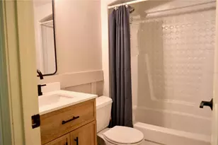 308 N Salisbury Ave, Deland, FL 32720 - Photo 15