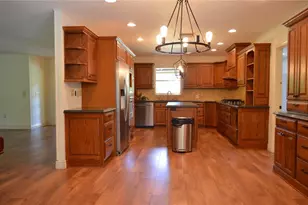 308 N Salisbury Ave, Deland, FL 32720 - Photo 3