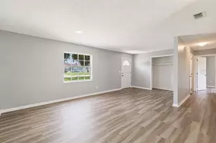 2162 Swanson Dr, Deltona, FL 32738 - Photo 5