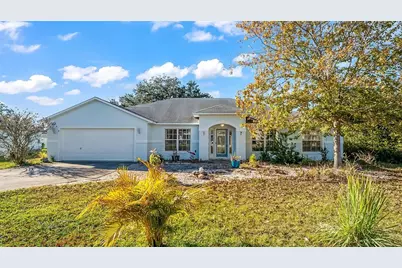 8 White Hurst Lane, Palm Coast, FL 32164 - Photo 1