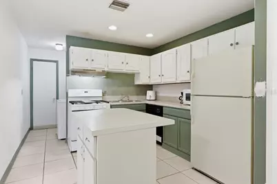 812 W Franklin Avenue, Deland, FL 32720 - Photo 15
