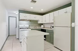 812 W Franklin Ave, Deland, FL 32720 - Photo 15