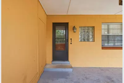 812 W Franklin Avenue, Deland, FL 32720 - Photo 9
