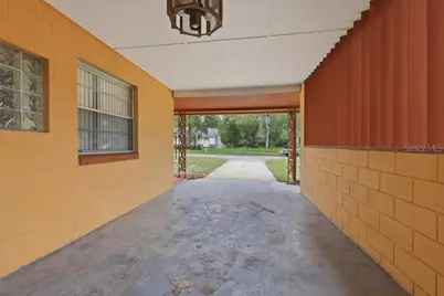 812 W Franklin Avenue, Deland, FL 32720 - Photo 7