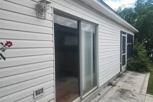 17449 SE 81st Newberry Ct, The Villages, FL 32162 - Photo 21