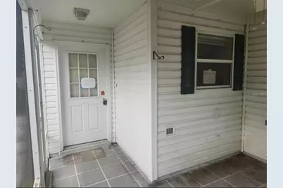 17449 SE 81st Newberry Court, The Villages, FL 32162 - Photo 5