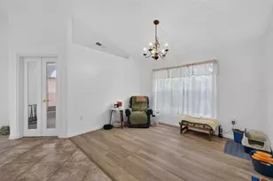 3149 Red Berry Ct, Deltona, FL 32725 - Photo 9