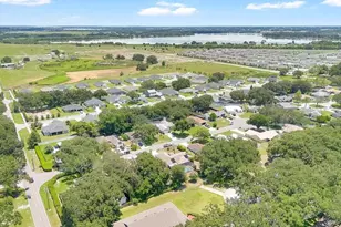 1304 Ariana Woods Cir, Auburndale, FL 33823 - Photo 29