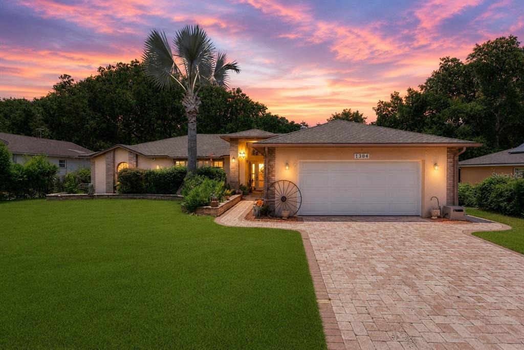 1304 Ariana Woods Cir - 1304 Ariana Woods Cir, Auburndale, FL 33823 Luxury Property | Jose Angel Pina