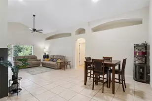 2535 E Lake Dr, Deland, FL 32724 - Photo 5