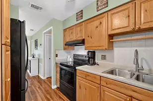3018 Yorkshire Dr, Deltona, FL 32738 - Photo 33