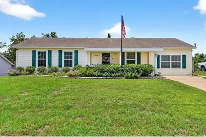 3018 Yorkshire Drive, Deltona, FL 32738 - Photo 3