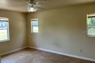 2942 Greynolds St, Deltona, FL 32738 - Photo 9