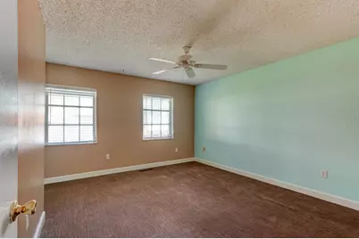 621 W Indiana Avenue #01, Deland, FL 32720 - Photo 19