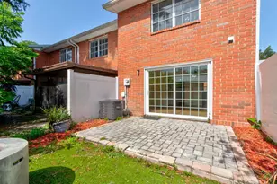 621 W Indiana Ave, Deland, FL 32720 - Photo 21