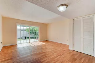 621 W Indiana Ave, Deland, FL 32720 - Photo 11