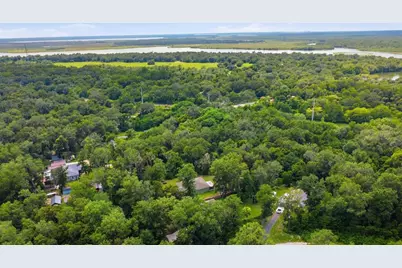 425 Spring Garden Avenue, De Leon Springs, FL 32130 - Photo 37
