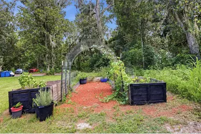 425 Spring Garden Avenue, De Leon Springs, FL 32130 - Photo 33