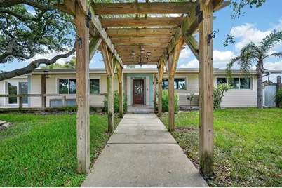 2071 S Peninsula Drive, Daytona Beach, FL 32118 - Photo 5