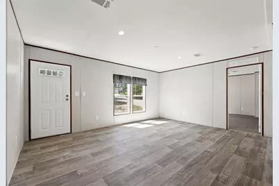 194 Whirlwind Loop, Hawthorne, FL 32640 - Photo 5