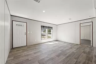 194 Whirlwind Loop, Hawthorne, FL 32640 - Photo 5