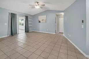 235 W Retta St, De Leon Springs, FL 32130 - Photo 9