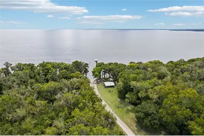 225 Gardenia Avenue, Georgetown, FL 32139 - Photo 15