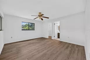 290 Sandyhook Ln, Deland, FL 32724 - Photo 11