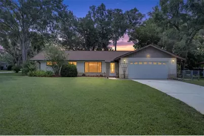290 Sandyhook Lane, Deland, FL 32724 - Photo 1