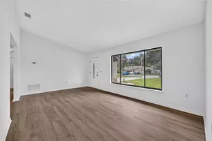 290 Sandyhook Ln, Deland, FL 32724 - Photo 5