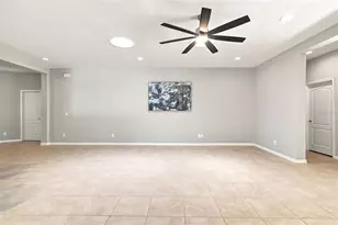 471 Breeders Cup Ct, Deland, FL 32724 - Photo 11