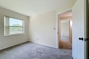1718 Adams Circle S, Largo, FL 33771 - Photo 15