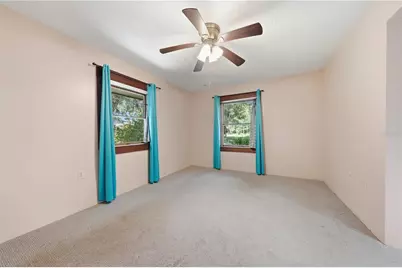 163 E Orange Avenue, Pierson, FL 32180 - Photo 13