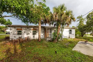 4867 Los Rios St, North Port, FL 34287 - Photo 17