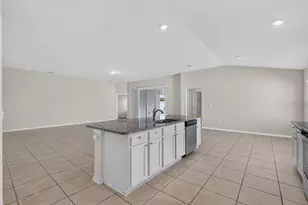 21 Rocking Ln, Palm Coast, FL 32164 - Photo 11