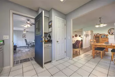 1055 W Village Green Rd, Deland, FL 32720 - Photo 21